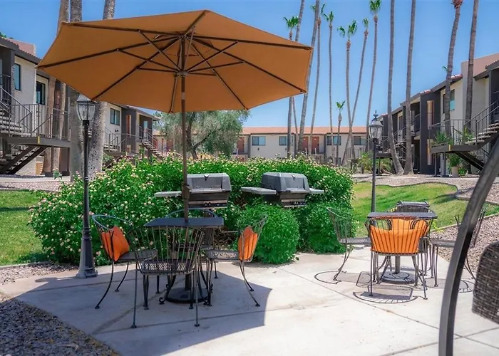 130 Fully Furnished, Amenities Galore Scottsdale