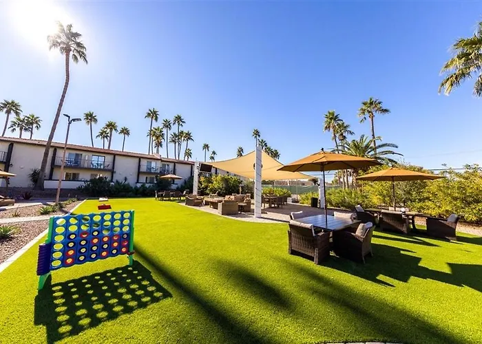 130 Fully Furnished, Amenities Galore